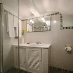The Hideaway Retreat * Αλμπουφέιρα