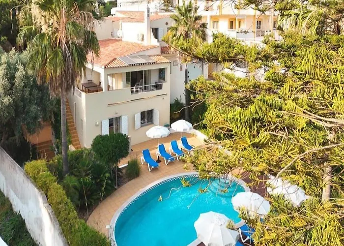 The Hideaway Retreat Guest house *